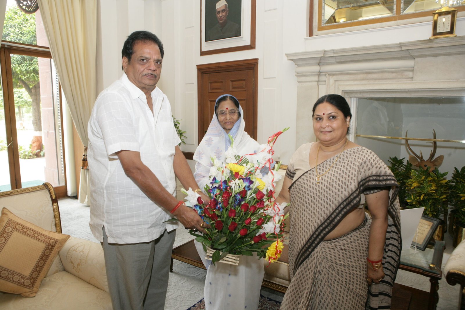 chaturvediji with H.H.Rashtrapati